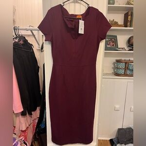 Maroon short sleeve midi work dress